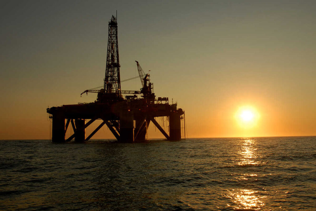 Economista Alerta: Preparação dos Prefeitos é Essencial Diante do Risco Remoto de Crise no Petróleo Imagem do artigo