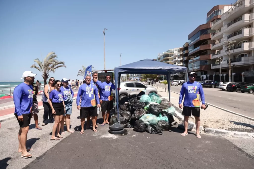 Cabo Frio Celebra Limpeza do Litoral com Ação Coletiva e Sustentabilidade Imagem do artigo