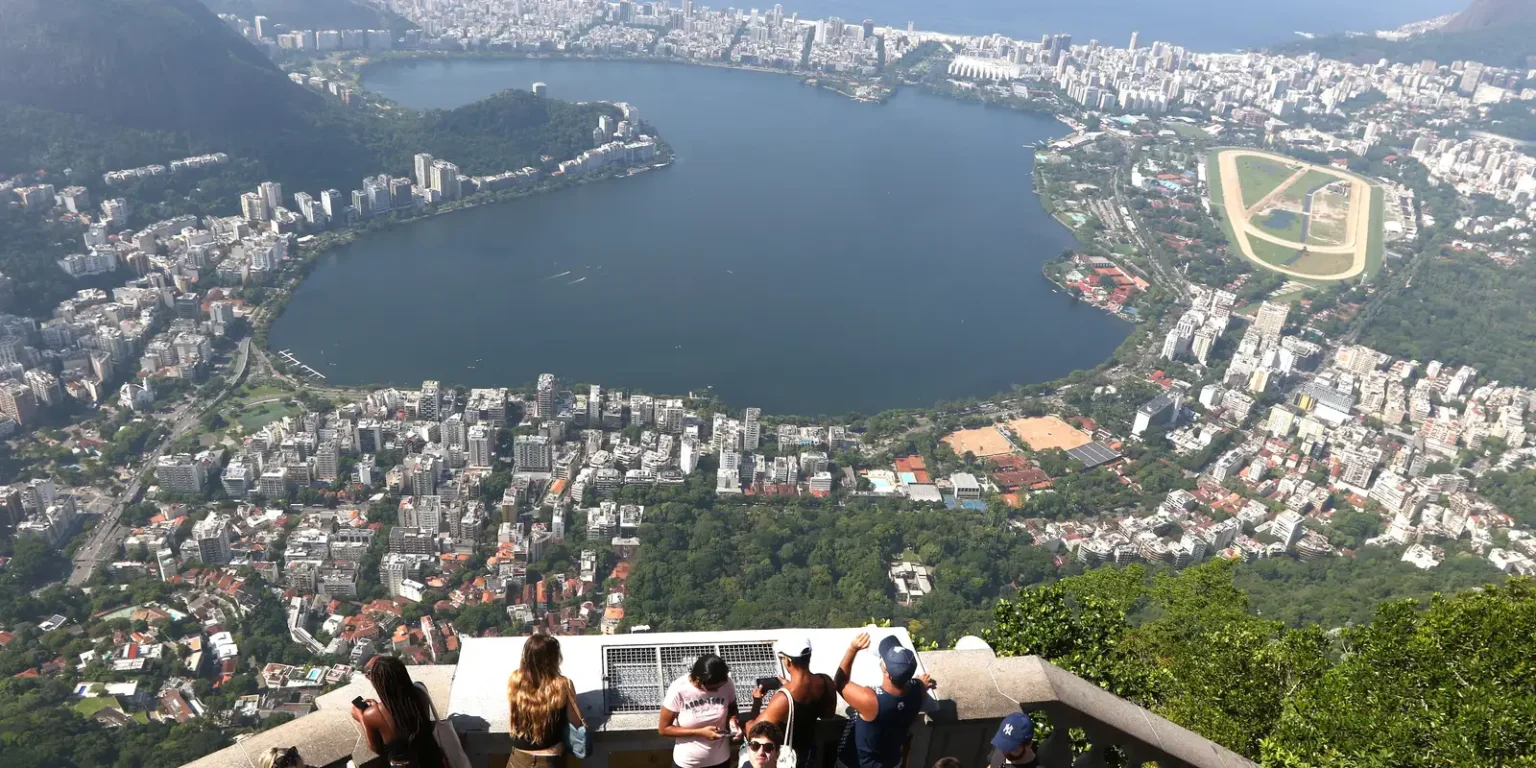 Rio de Janeiro Prevê Receber 2 Milhões de Turistas Estrangeiros em 2024 Imagem do artigo