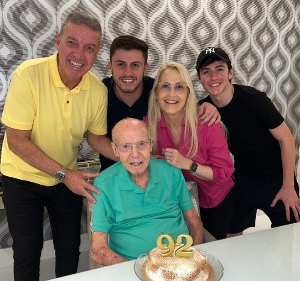 Conflito Familiar: Herança de Zagallo Gera Polêmica Após Críticas em Vídeo Imagem do artigo