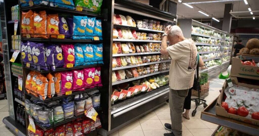 Percepção Negativa da Economia Persiste entre os Brasileiros, Revela Pesquisa Genial/Quaest Imagem do artigo