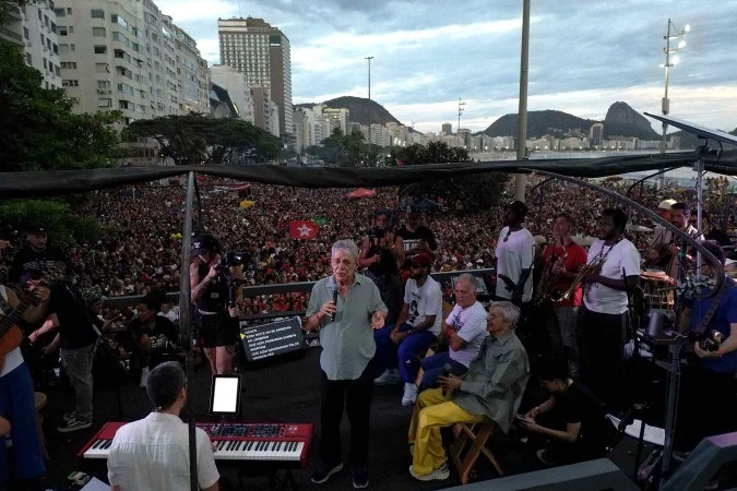 Artistas e Política: A Nova Fronteira dos Protestos em 2025 Artistas e Política: A Nova Fronteira dos Protestos em 2025