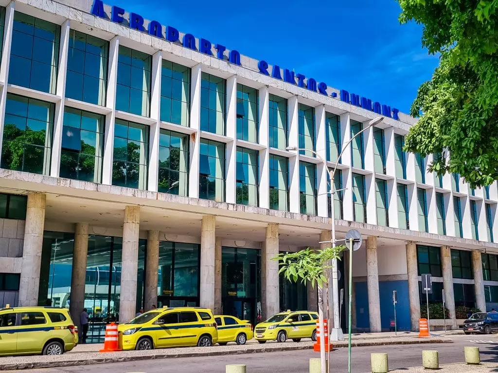 Aumento da Capacidade de Passageiros no Santos Dumont: Riscos para o Turismo