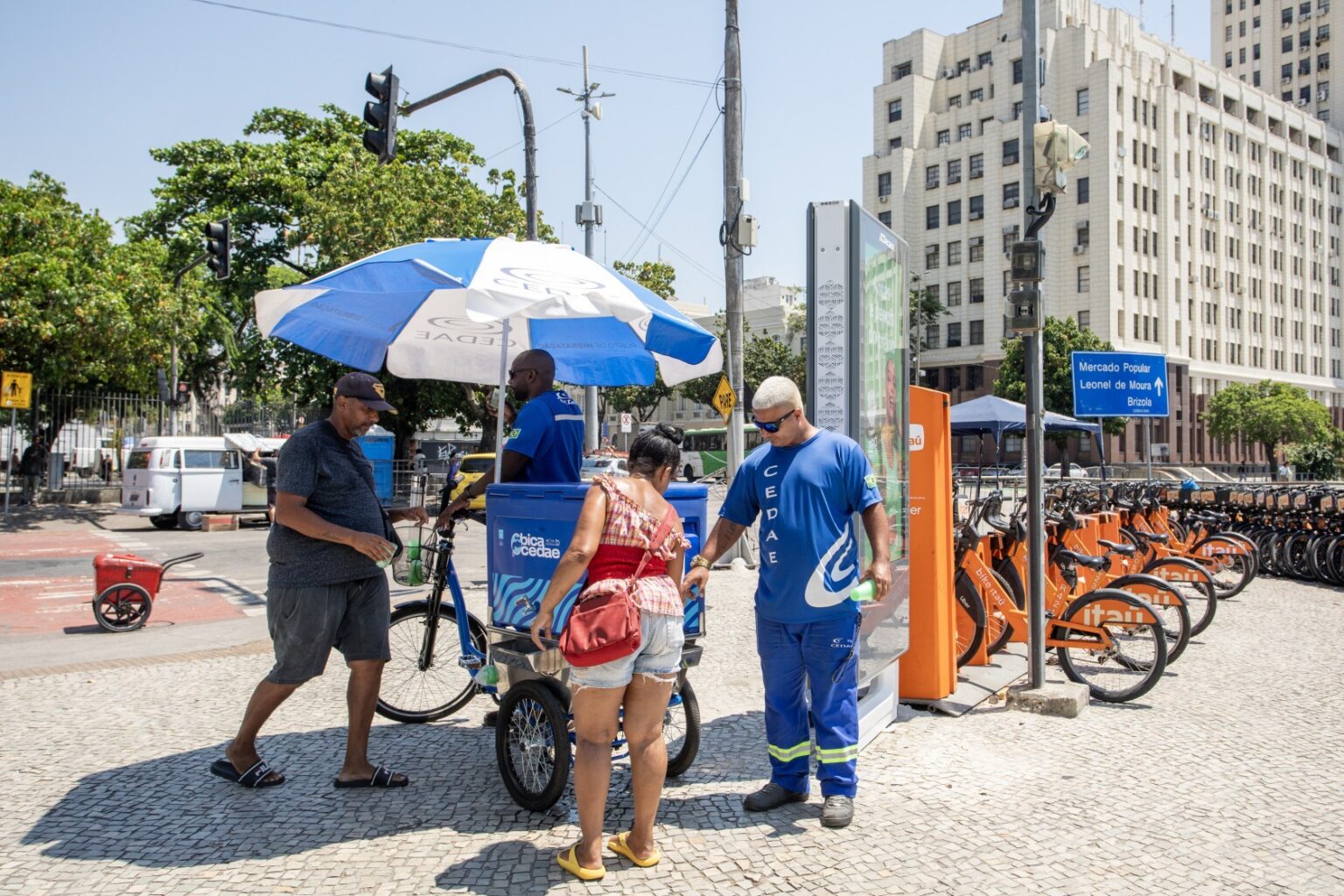 Aumento de Atendimentos em Saúde no Rio: 3.384 Casos Relacionados ao Calor em Poucos Dias Aumento de Atendimentos em Saúde no Rio: 3.384 Casos Relacionados ao Calor em Poucos Dias