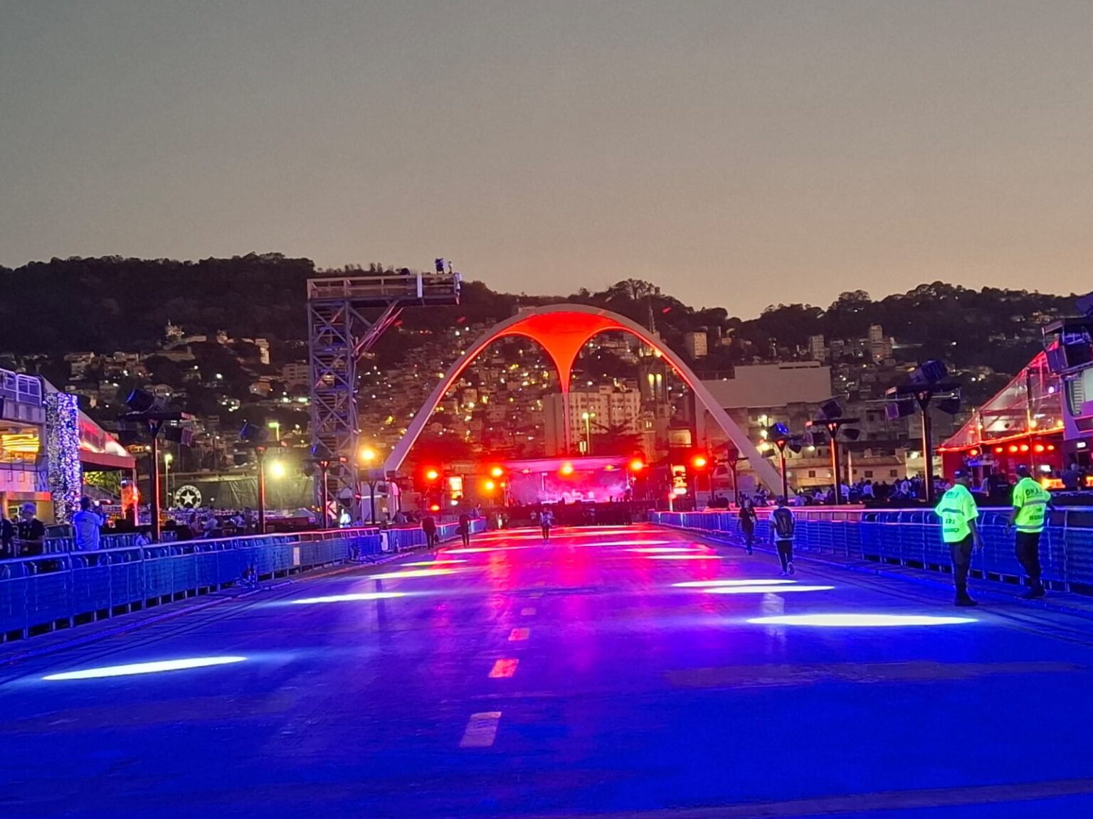 Desfiles das Escolas de Samba na Sapucaí são Reconhecidos como Patrimônio Cultural do RJ