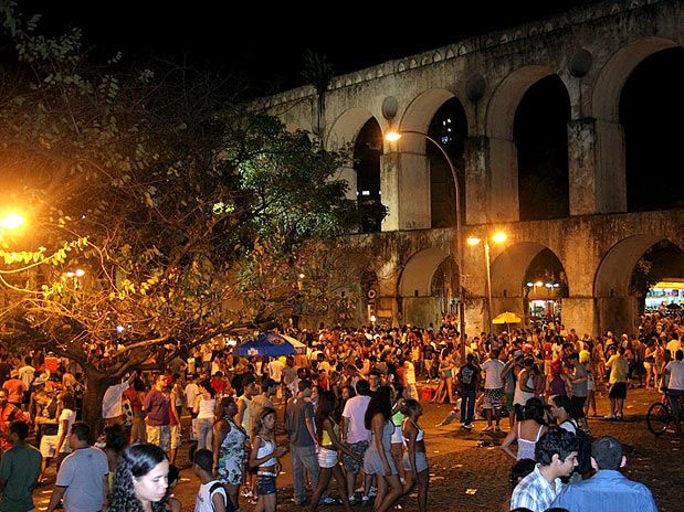 Lapa: O Coração Boêmio e Histórico do Rio de Janeiro que Encanta a Todos
