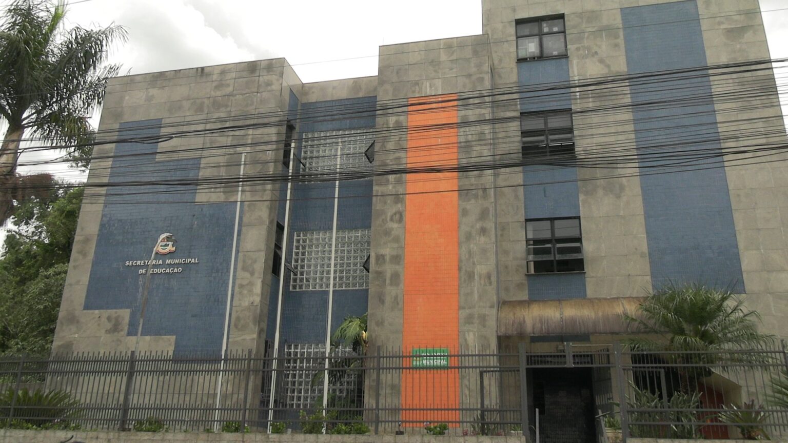 Prefeitura de Teresópolis Abre Edital para Contratação de 183 Professores