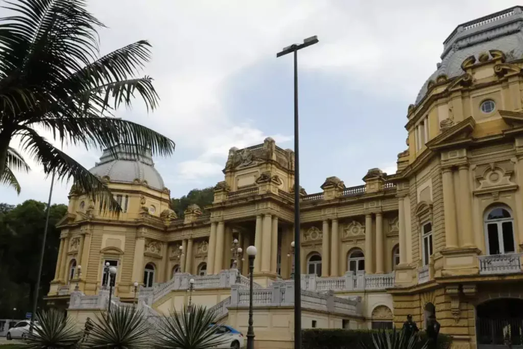 Rio Aprova Lei de Adesão ao Programa Propag para Refinanciamento de Dívidas