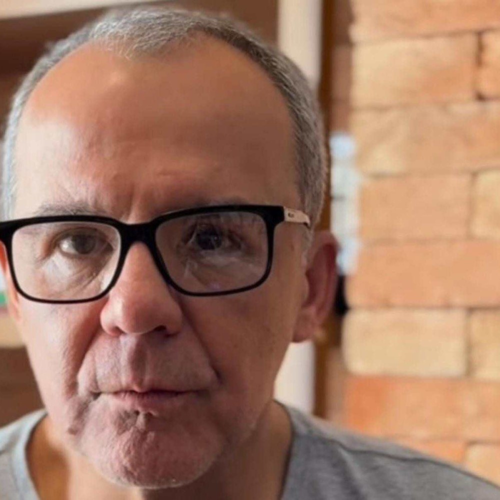 Sérgio Cabral Acompanha os Bastidores da Política do Rio de Janeiro