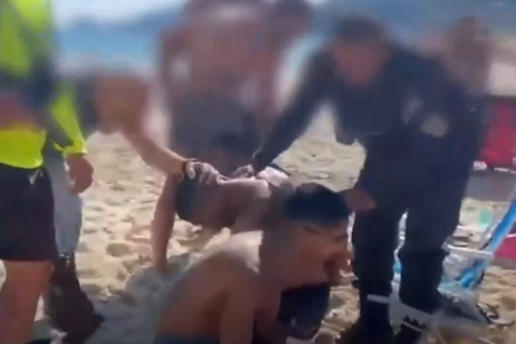 Traficante foragido de Goiás é capturado na praia de São Conrado, Rio de Janeiro Traficante foragido de Goiás é capturado na praia de São Conrado, Rio de Janeiro