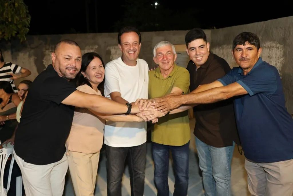 André Moura Celebra Tradição e Política na Festa de Bom Jesus dos Aflitos em Gararu André Moura Celebra Tradição e Política na Festa de Bom Jesus dos Aflitos em Gararu