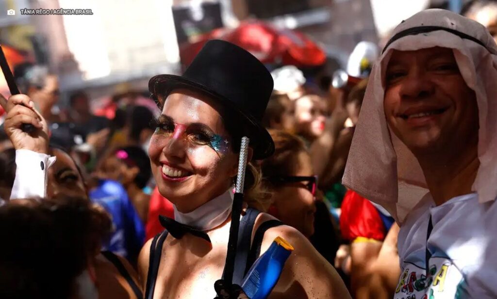 Carnaval Não Oficial do Rio de Janeiro: Pré-Folia com Mais de 70 Blocos Começa em Grande Estilo