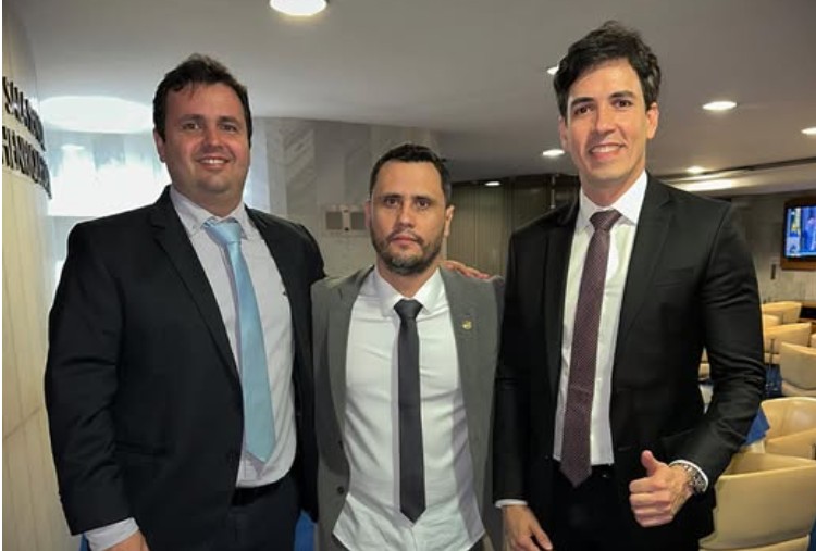 CPI do INSS em Minas: Efeitos nas Candidaturas ao Governo e Senado