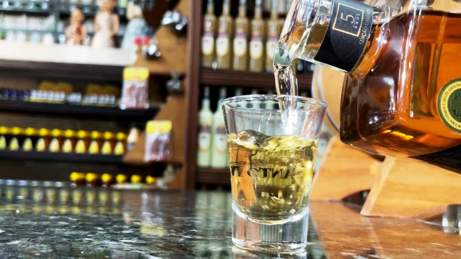 Descubra as Rotas da Cachaça em SP: Patrimônio Cultural e Turismo Rural