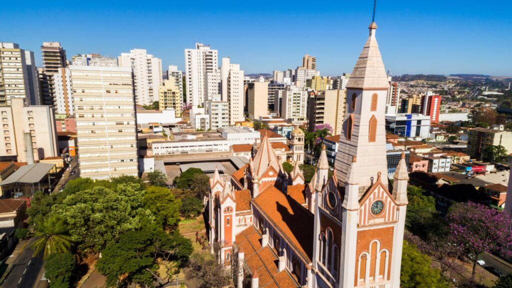 Descubra Cidades Encantadoras no Norte de São Paulo para Viagens Partindo do RJ