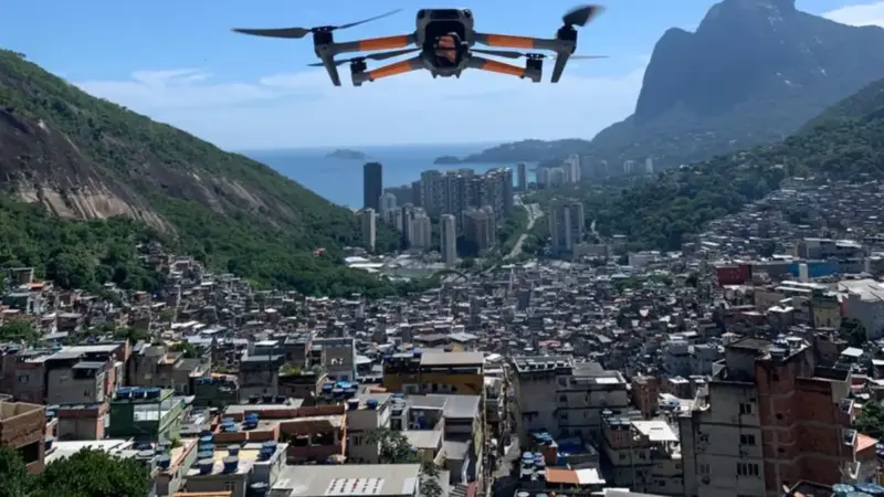 Descubra como os Vídeos de Drones Estão Transformando o Turismo nas Favelas do Rio Descubra como os Vídeos de Drones Estão Transformando o Turismo nas Favelas do Rio