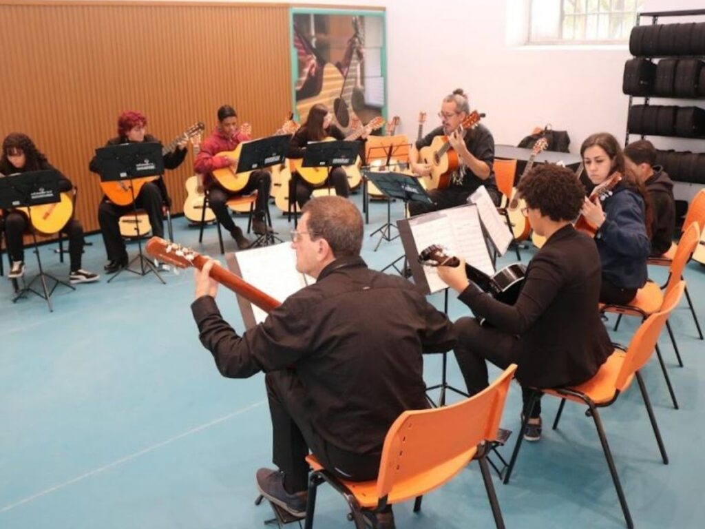 Fábrica Cultural em Santos Oferece Mais de 3.700 Vagas Gratuitas para Cursos Diversos