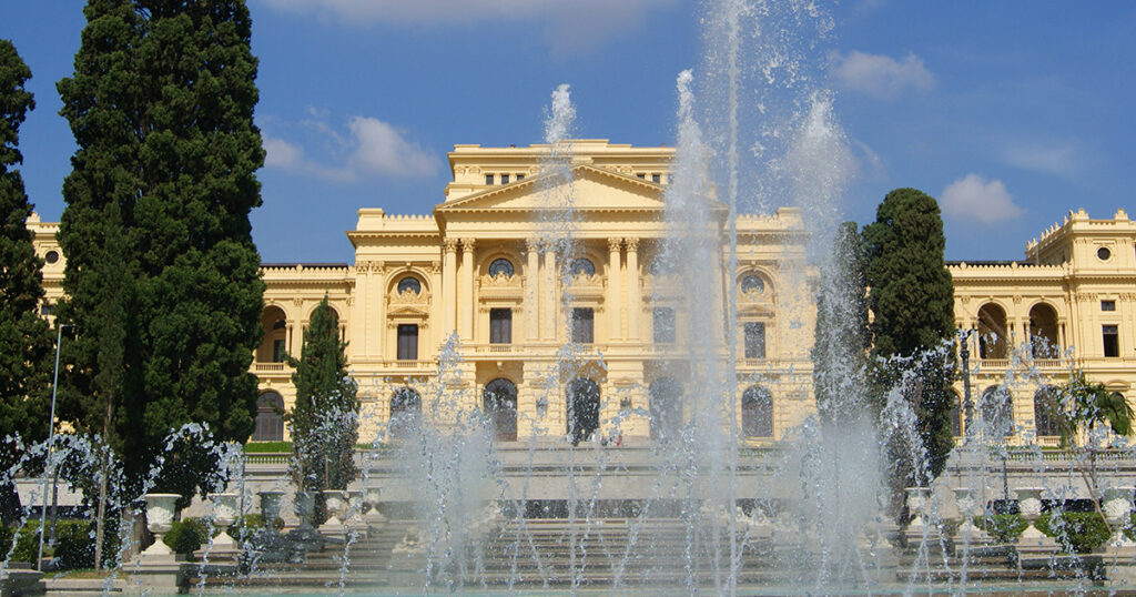 Governo de SP Lança Clube de Benefícios para Ampliar Acesso Cultural em Todo o Estado