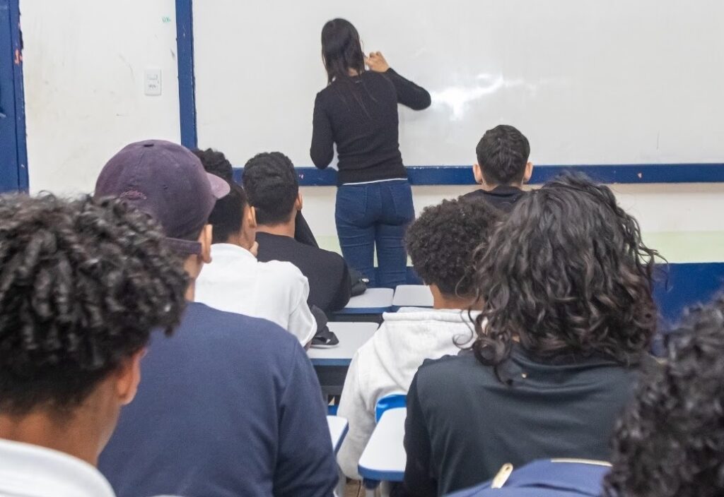 Inscrições Abertas para o Programa Bolsa Mais Professores: Oportunidade Imperdível Inscrições Abertas para o Programa Bolsa Mais Professores: Oportunidade Imperdível