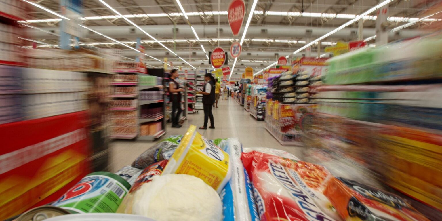 IPCA de 2025: Inflação Fecha em 4,26%, Dentro da Meta do Governo