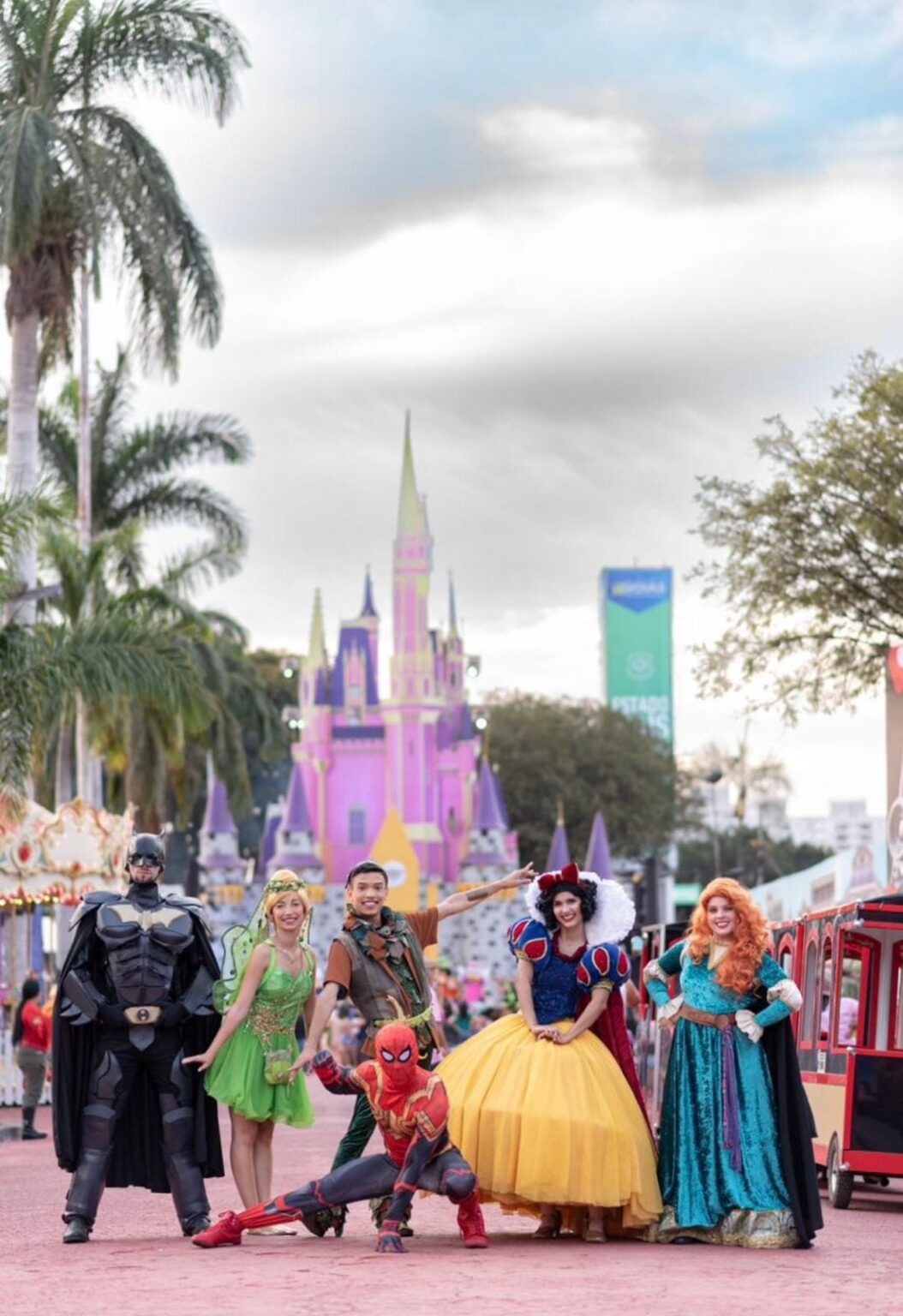 Magic World Experience: A Magia dos Parques Temáticos Chega ao Coração de Bangu