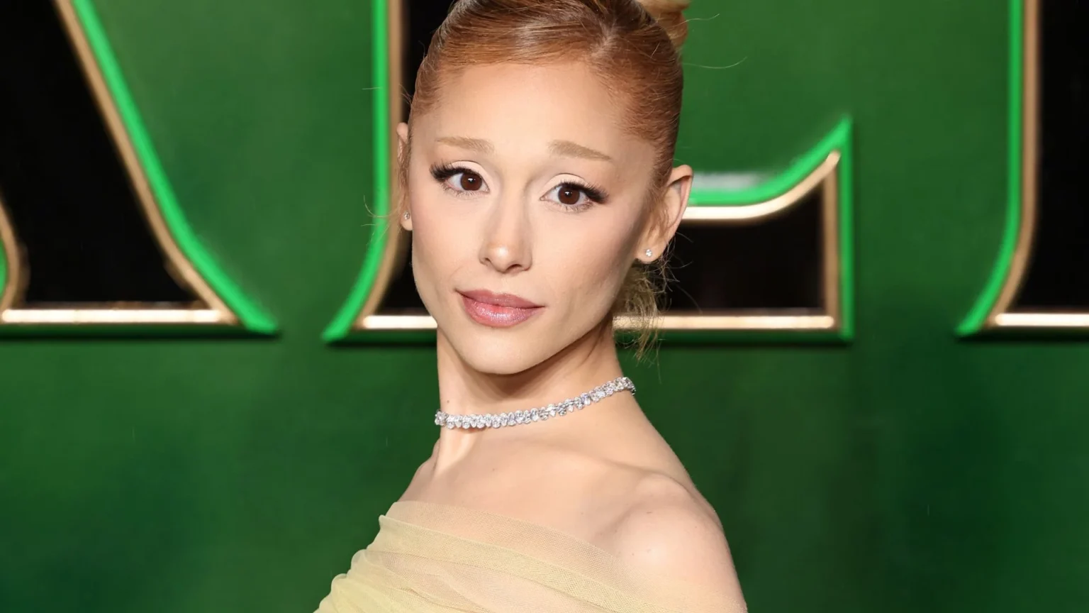 Prefeitura do Rio se mostra animada com a possibilidade de show de Ariana Grande em Copacabana