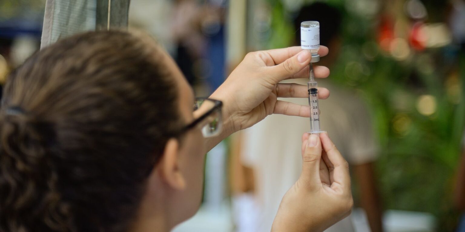 Queda nos Casos de Síndrome Respiratória Grave em 2026, segundo InfoGripe