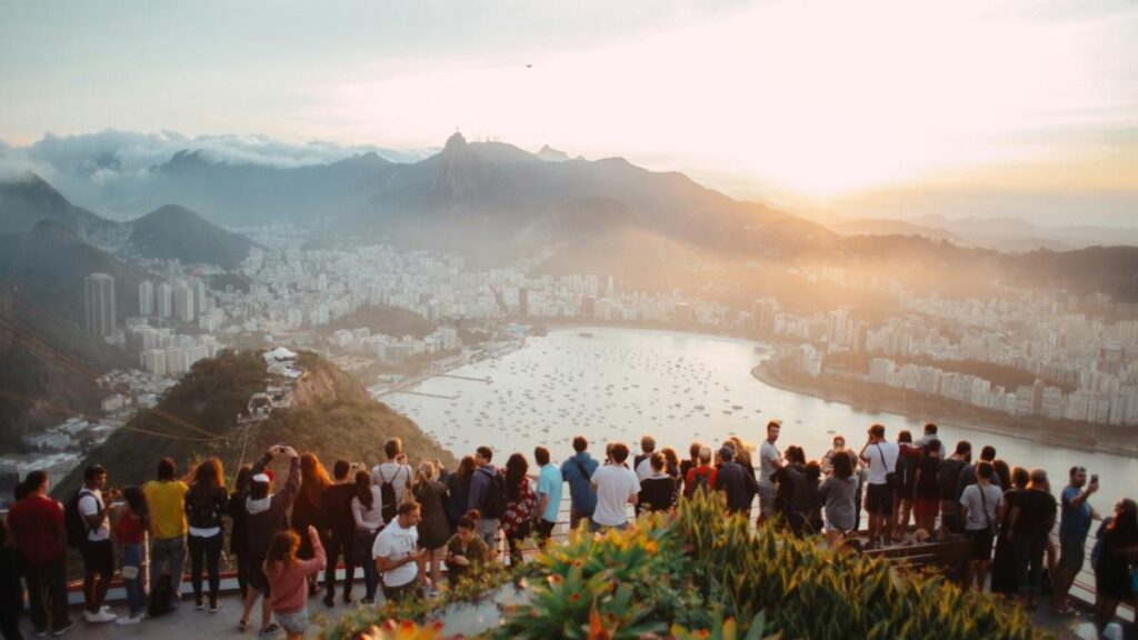 Rio de Janeiro Bate Recorde com 2,2 Milhões de Turistas Internacionais em 2025