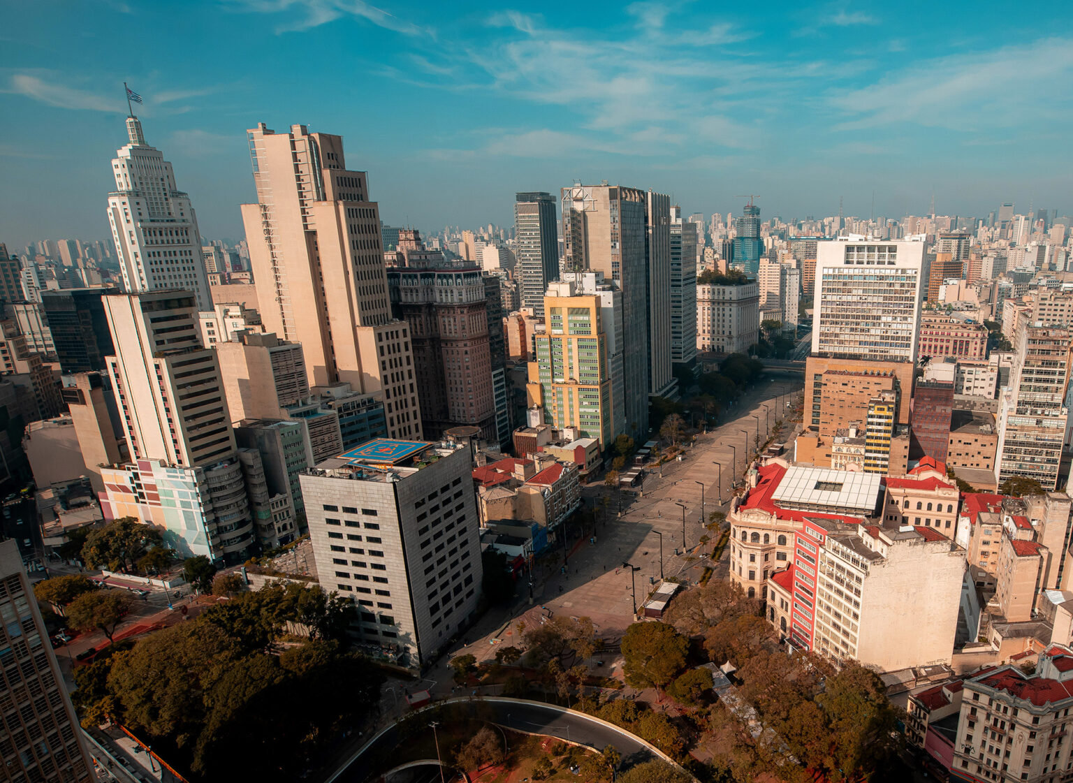 São Paulo Comemora 472 Anos com Riqueza Cultural e Musical