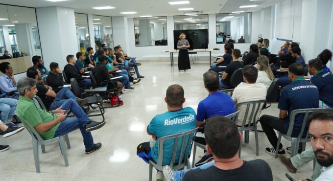 Treinamento Intensivo de Professores e Coordenadores da Secretaria de Esportes de Rio Verde Treinamento Intensivo de Professores e Coordenadores da Secretaria de Esportes de Rio Verde