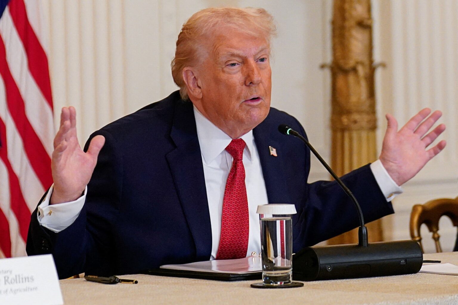 União Europeia Convoca Reunião de Emergência Após Ameaças de Trump Sobre a Groenlândia