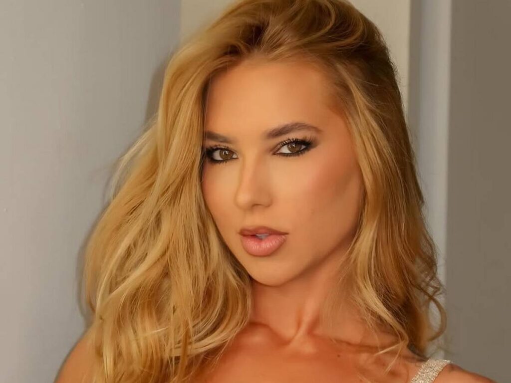 Virginia Fonseca sofre acidente durante ensaio da Grande Rio: Veja o que aconteceu Virginia Fonseca sofre acidente durante ensaio da Grande Rio: Veja o que aconteceu