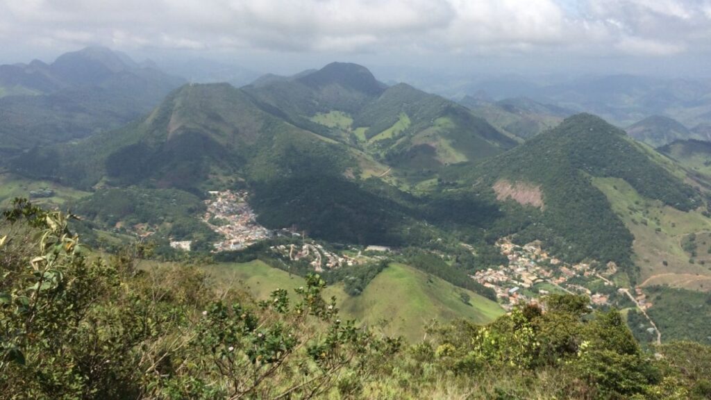 4 Destinos Surpreendentes no Rio de Janeiro para Explorar no Próximo Feriado