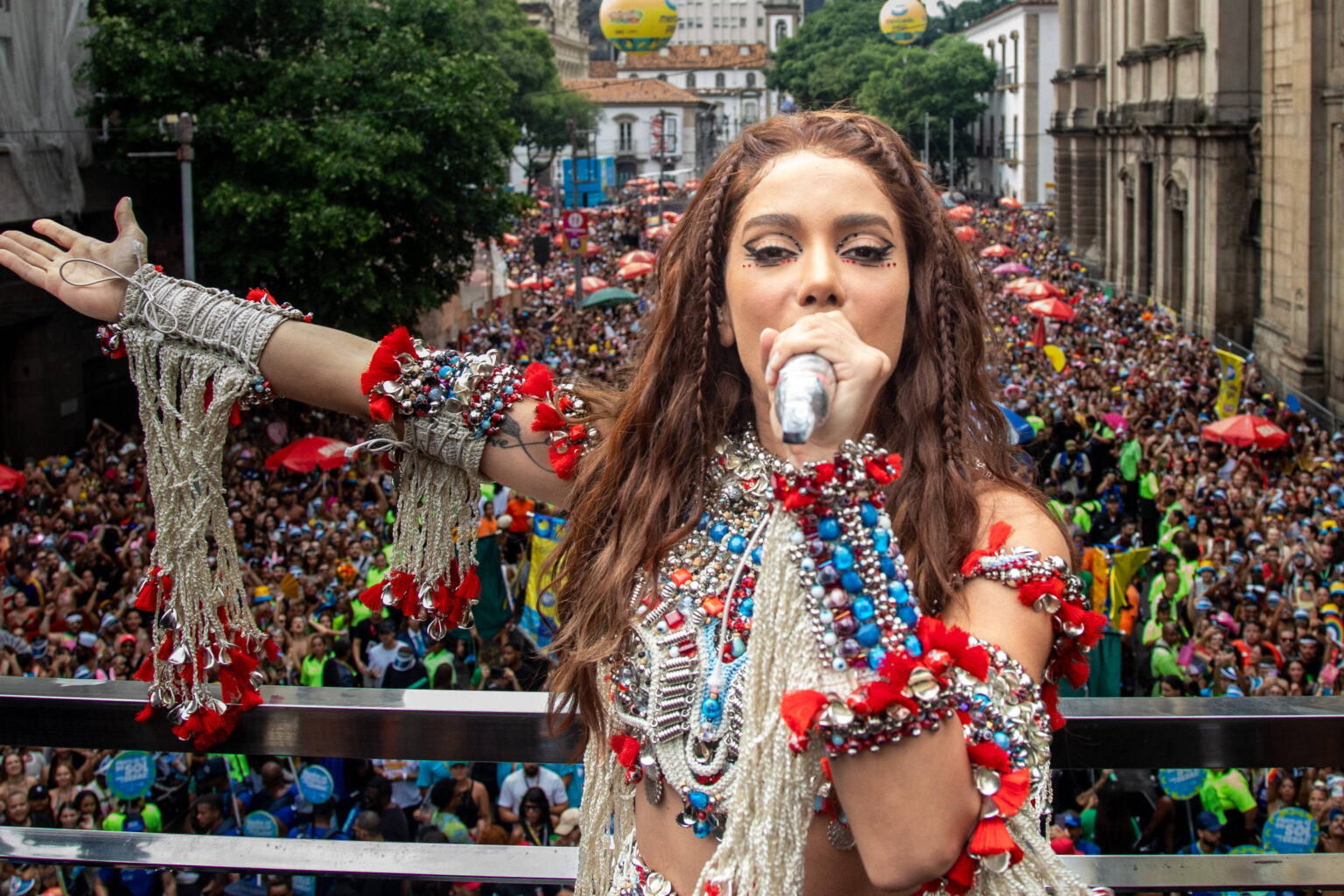 Anitta Fecha Parceria com Gigante do Entretenimento e Aumenta sua Presença Internacional Anitta Fecha Parceria com Gigante do Entretenimento e Aumenta sua Presença Internacional