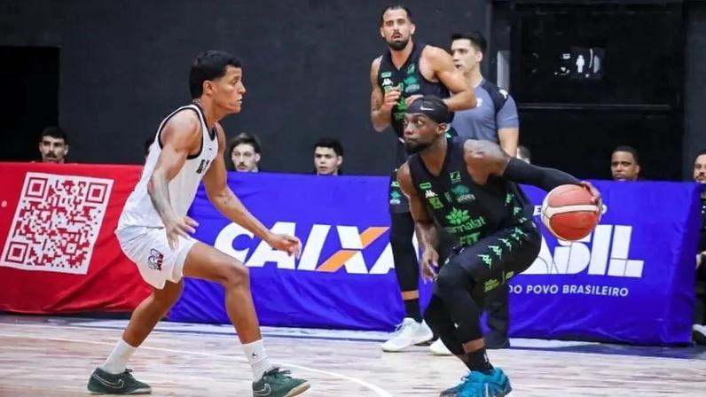 Bauru Basket Conquista Quarta Vitória Seguida no NBB ao Derrotar o Botafogo