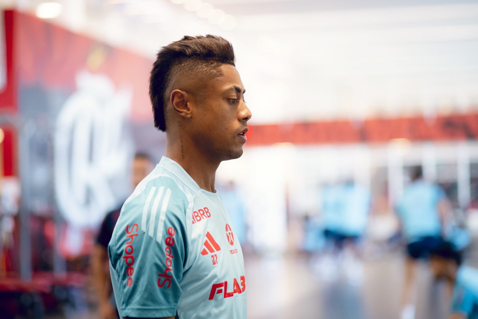 Bruno Henrique Desfalca Flamengo em Jogo Crucial por Motivo Médico Bruno Henrique Desfalca Flamengo em Jogo Crucial por Motivo Médico