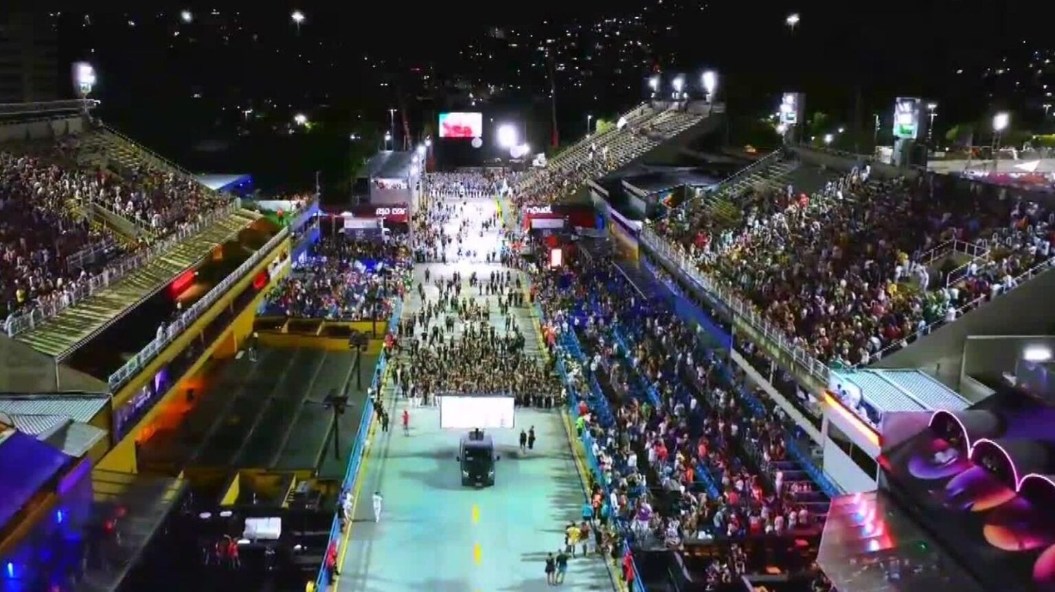 Carnaval 2026: Onde Assistir ao Vivo aos Desfiles da Série Ouro do RJ