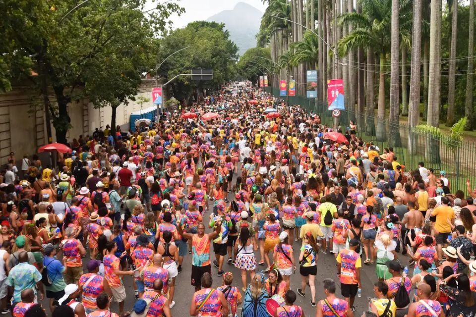 Carnaval de Rua no Rio: 30 Blocos Imperdíveis Neste Fim de Semana Carnaval de Rua no Rio: 30 Blocos Imperdíveis Neste Fim de Semana
