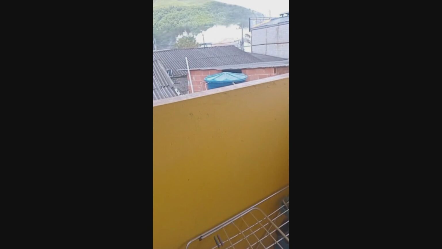 Cedae Reduz Produção de Água, Afetando Abastecimento de 10 Milhões no RJ