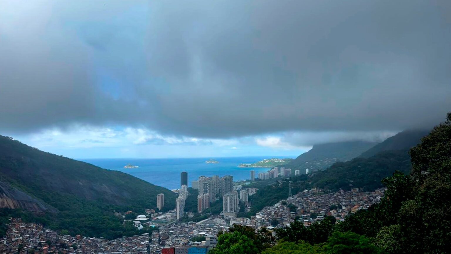 Chuva em Fevereiro: Rio de Janeiro Registra 87% da Média Mensal em Apenas 5 Dias Chuva em Fevereiro: Rio de Janeiro Registra 87% da Média Mensal em Apenas 5 Dias