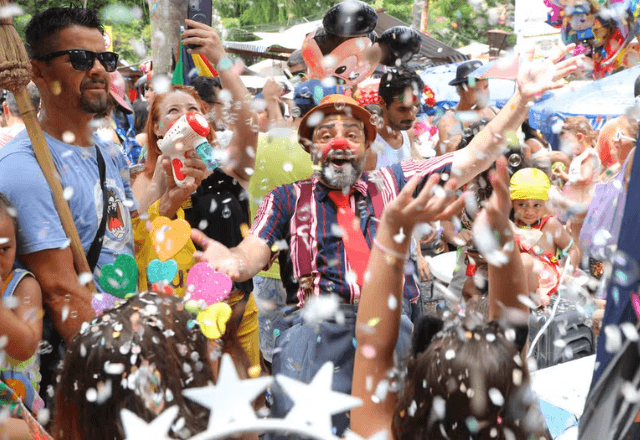 Crescimento de 17% no Número de Turistas Estrangeiros Durante o Carnaval e Impacto Econômico de US$