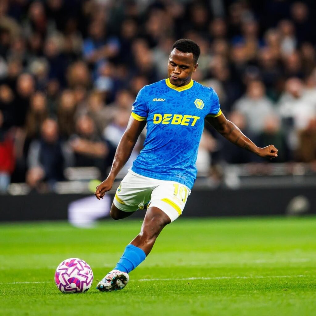 De 'pior contratação' à evolução: A trajetória de Jhon Arias na Inglaterra e seu futuro no Brasil