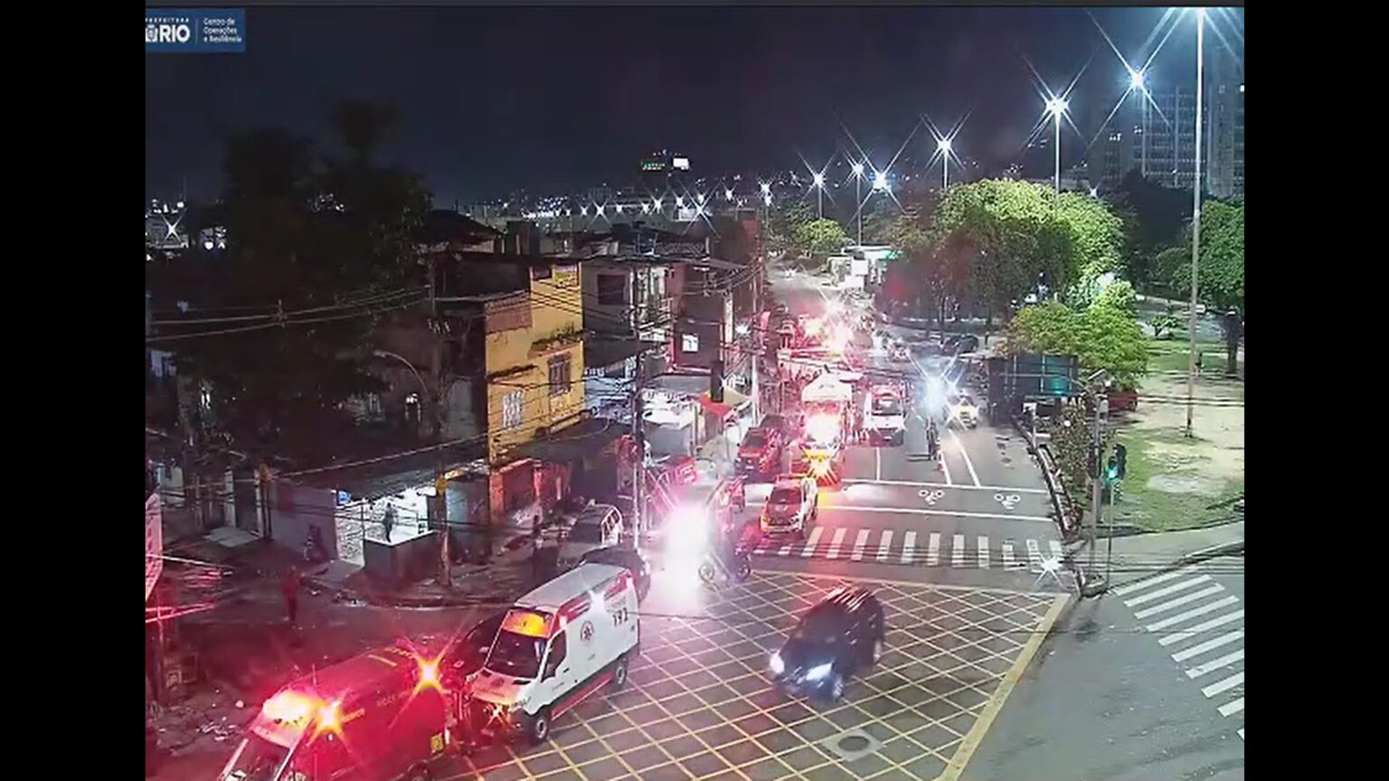 Desabamento de Imóveis no Maracanã: Mãe e Filha Soterradas e Sete Feridos