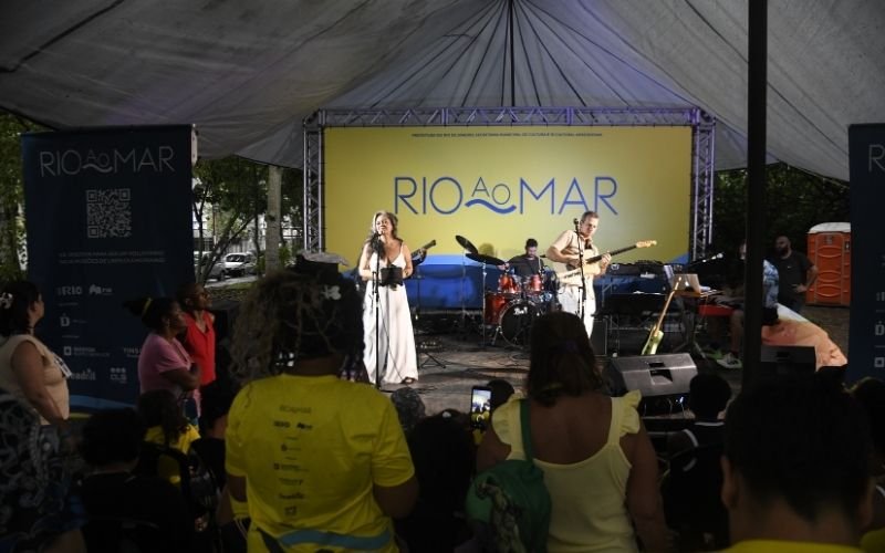 Evento Cultural Gratuito na Praia da Barra: Projeto 'Rio ao Mar' Celebra Sustentabilidade