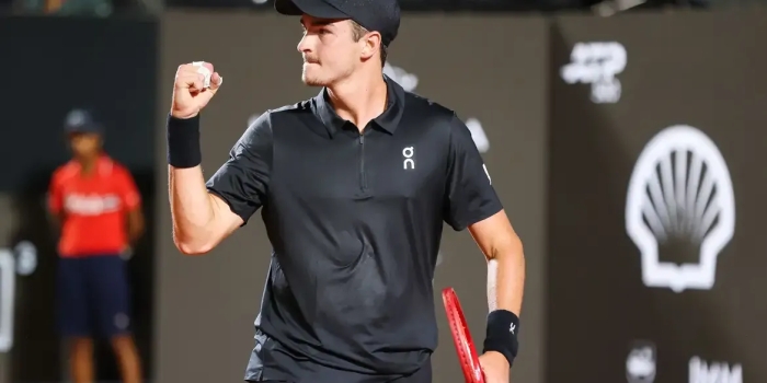 João Fonseca Brilha no Rio Open e Derrota Thiago Monteiro em Grande Estreia