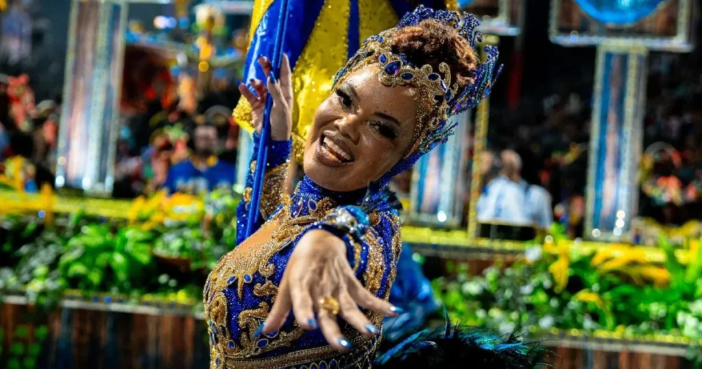 Lucinha Nobre Se Despede do Carnaval: Uma Trajetória de Mais de 40 Anos na Sapucaí Lucinha Nobre Se Despede do Carnaval: Uma Trajetória de Mais de 40 Anos na Sapucaí