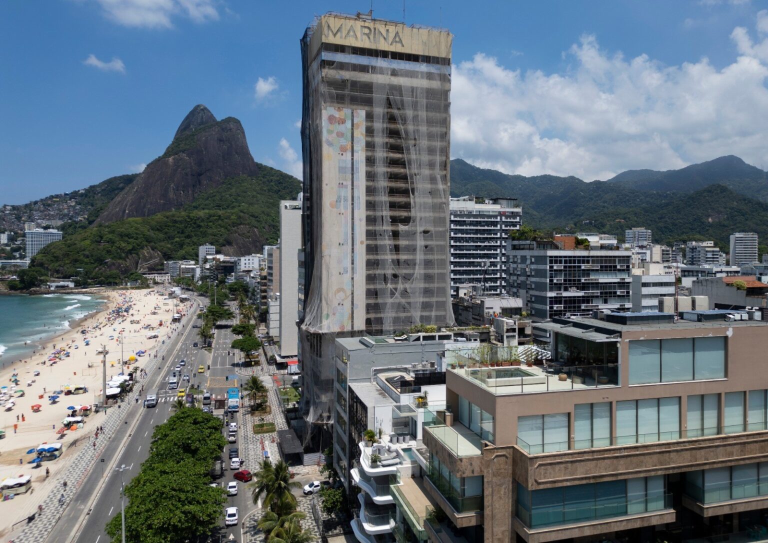 O Rio de Janeiro se Reinventa com Novos Hotéis de Luxo em 2024