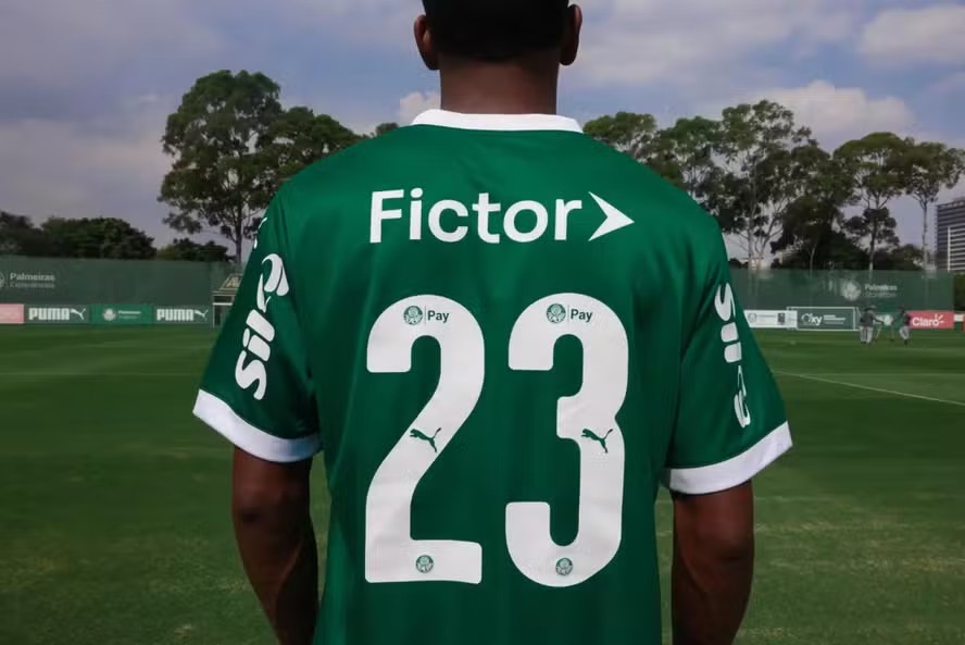 Palmeiras encerra parceria com Fictor por inadimplência: R$ 30 milhões em jogo Palmeiras encerra parceria com Fictor por inadimplência: R$ 30 milhões em jogo