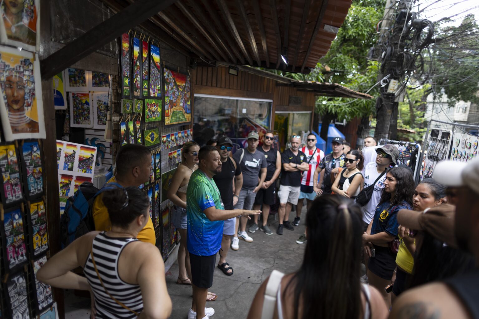 Recorde de 300 mil Turistas Estrangeiros no Carnaval Brasileiro