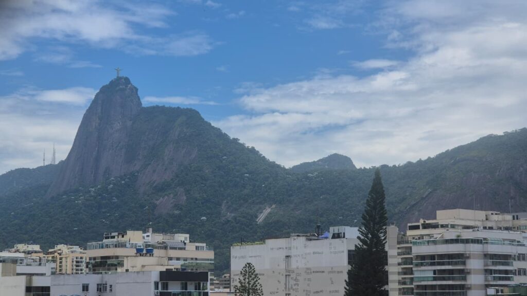 Rio de Janeiro Entra em Nível 2 de Calor; Temperaturas Podem Chegar a 40°C